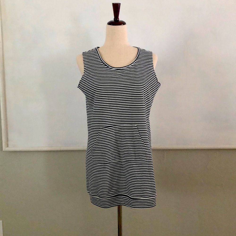 Lightweight sweatshirt tunic